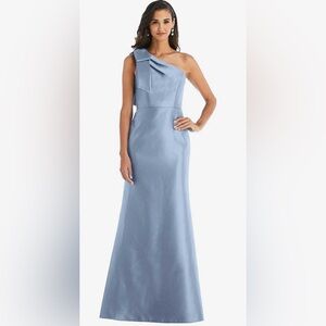 Like New! Size 2. Alfred Sung D794, Bow One-Shoulder Satin Trumpet Gown